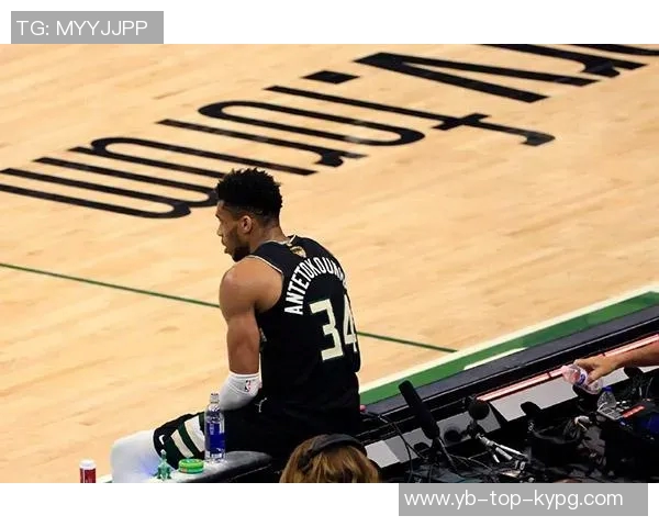 字母哥开季狂飙场均36分16板7助力争MVP荣耀